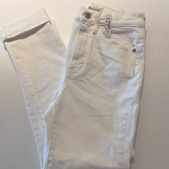 Madewell high rise slim boyfriend jean - Picture 7 of 7